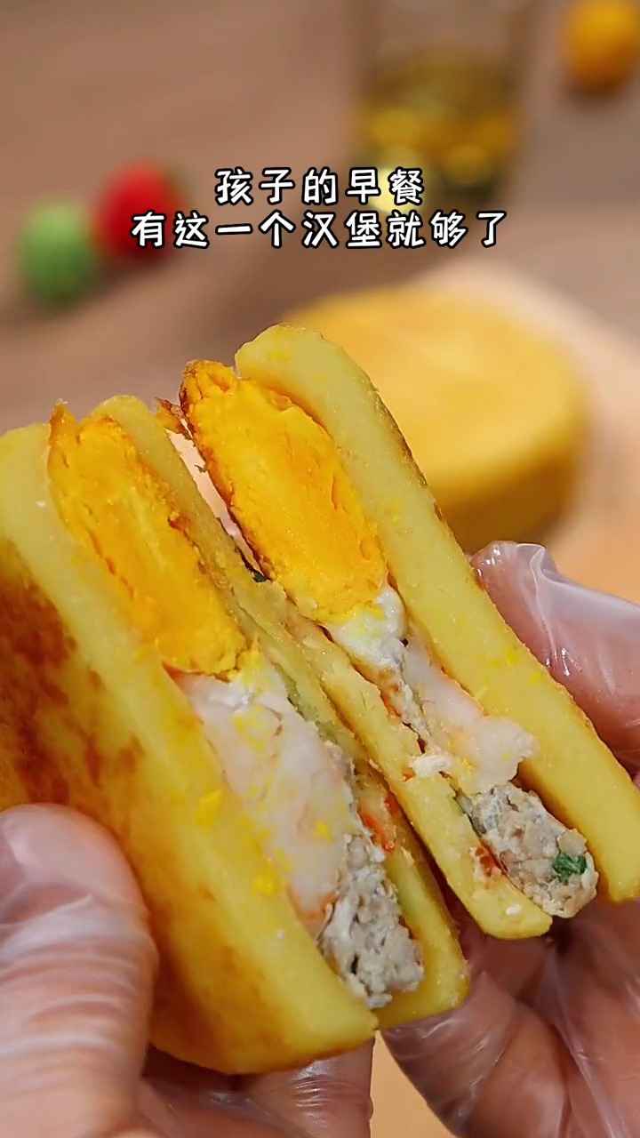 教你做鲜虾鸡蛋汉堡