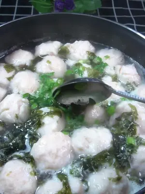 美食趣胃  美食推荐官  十万个怎么做家庭版虾滑