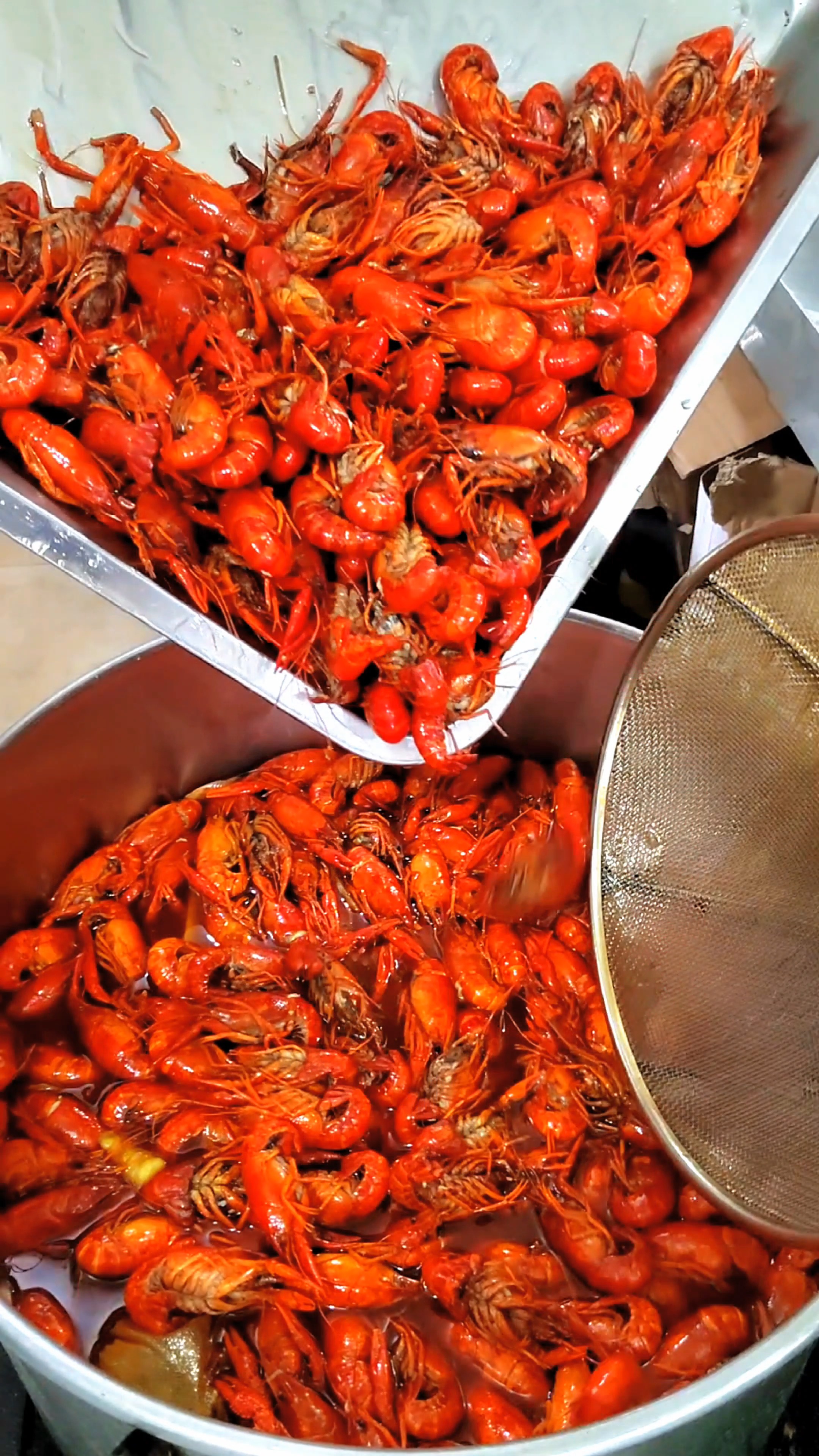 #卤龙虾#湖南卤虾做法教程,今天教你做卤虾卤料配方,卤料包配方分享给你;#卤虾 #卤虾培训