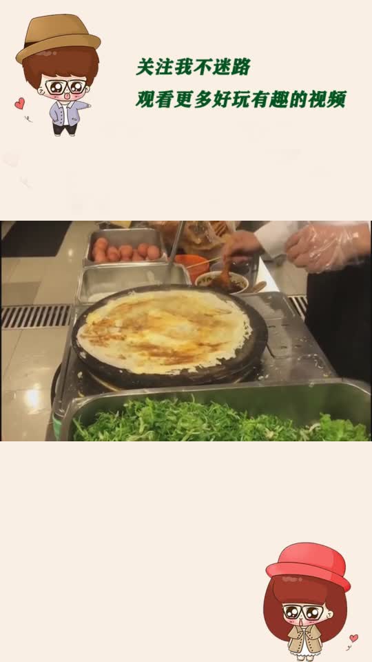 一勺白面两个鸡蛋,教你煎饼馃子的东北版做法,摊法一看就会