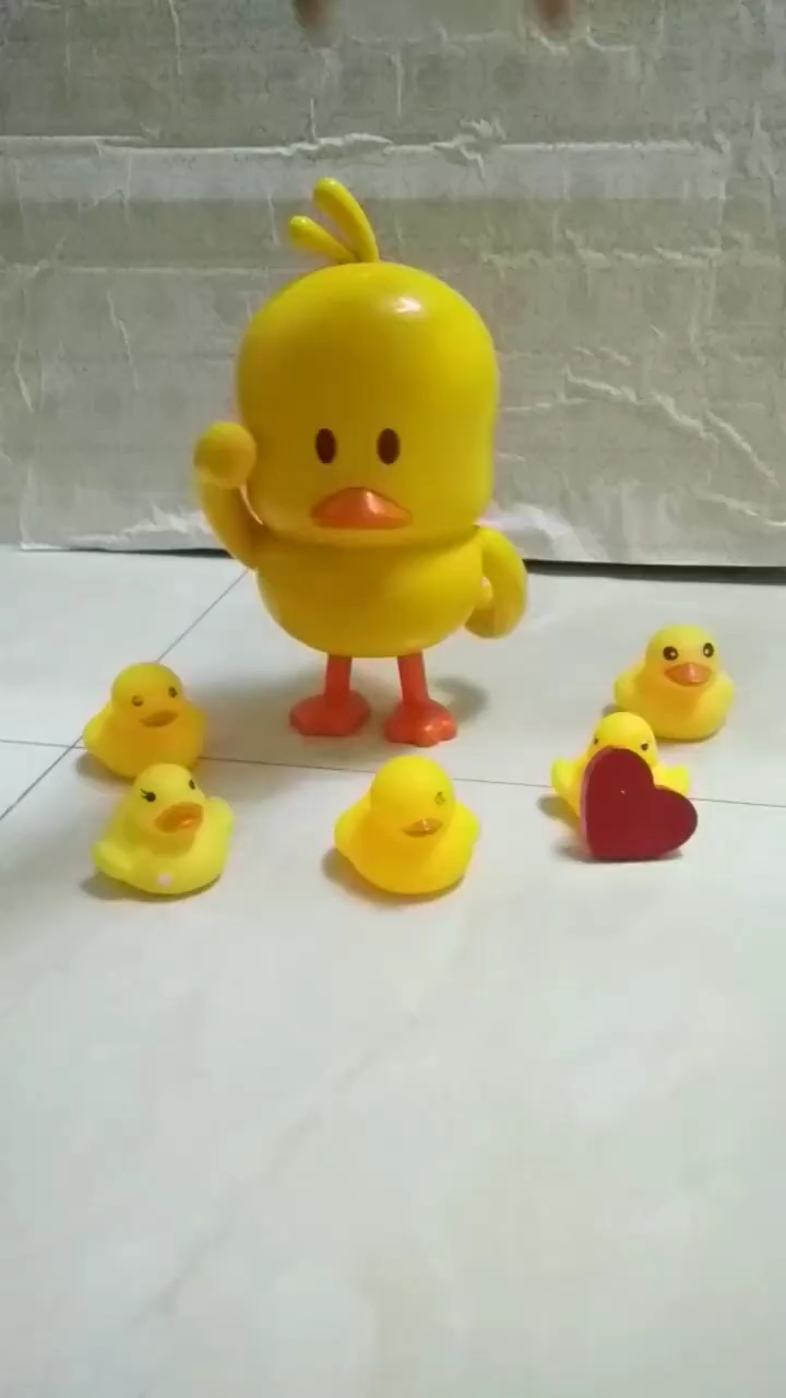 再来个大黄鸭如何