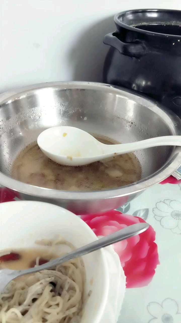 吃点残根剩饭
