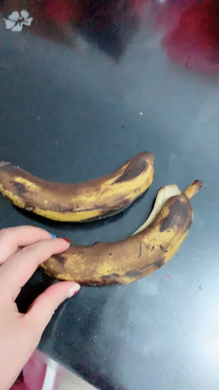 #黑暗料理之王#这么丑的香蕉太好吃了,伙伴们必须点赞