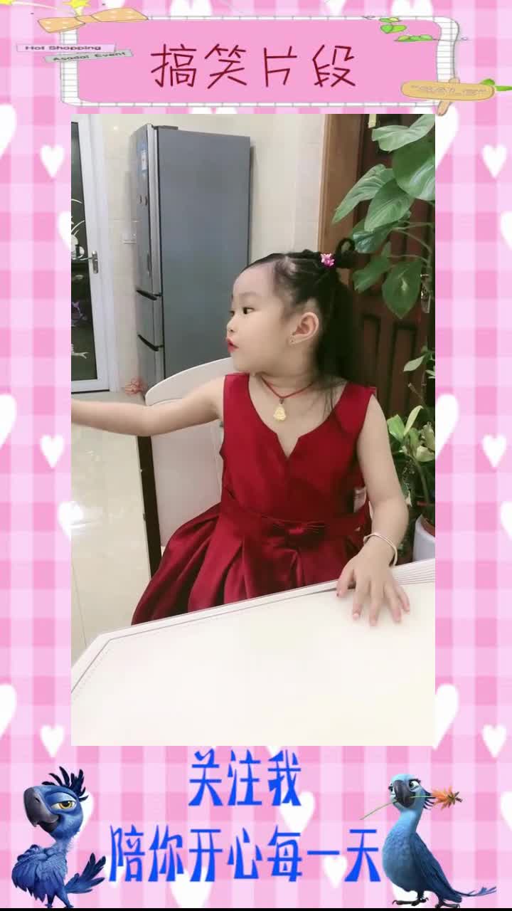 给我来两菜一碗汤美女本店搞活动打五折九菜一汤-小视频#搞笑视频#