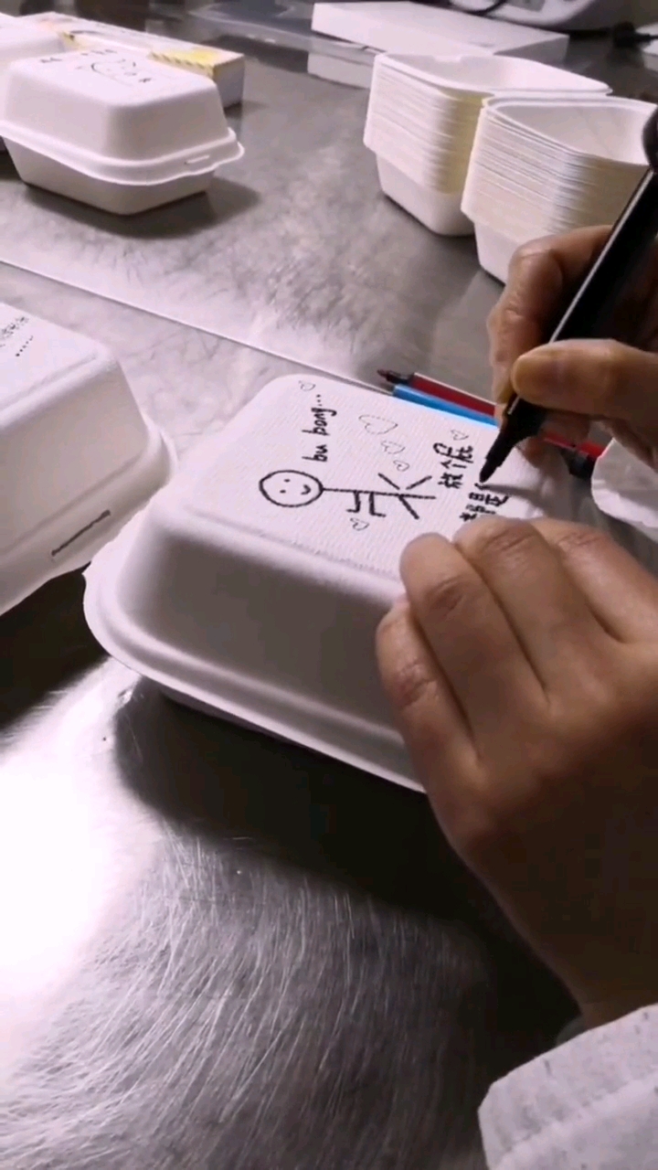 网红便当盒子蛋糕,绘画是个技术活!放屁都是爱你的形状!