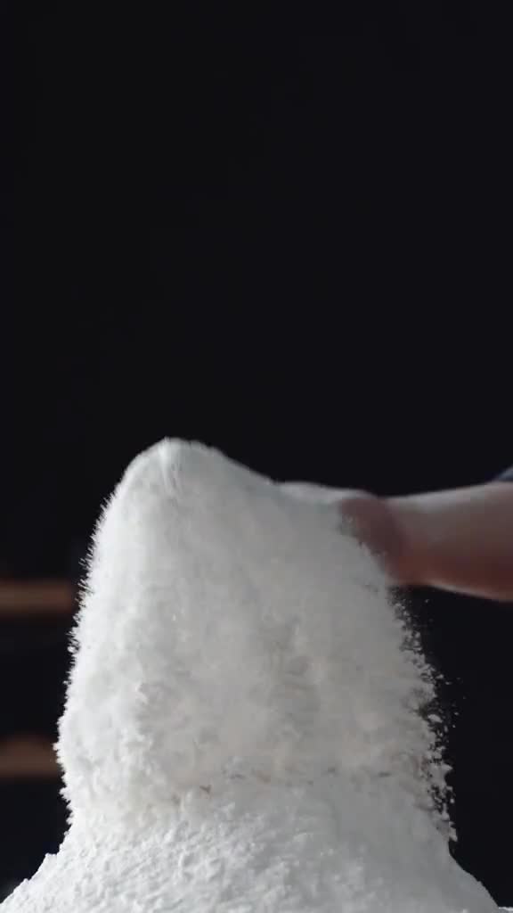 面Q弹,汤鲜浓!回家的诱惑,就是这碗手擀面!抽一个评论+转发本视频的粉丝送惊喜哦!三揉七擀