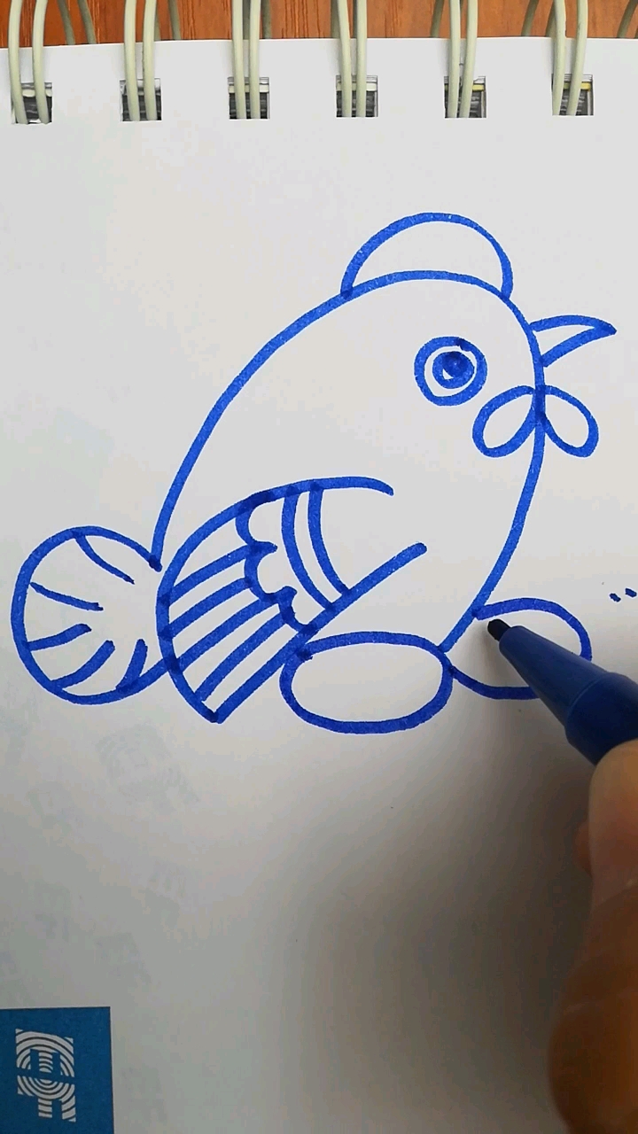 小时候学画的鸡妈妈～简笔画
