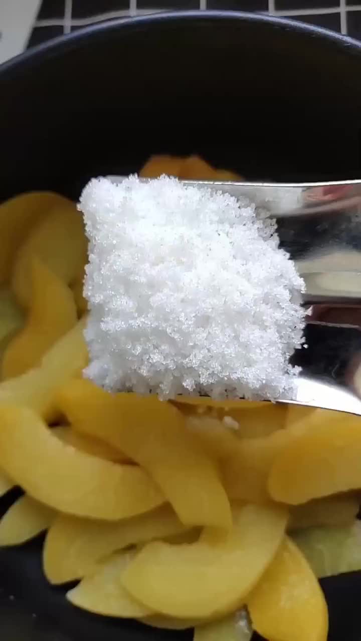家常自制黄桃果冻做法,孩子馋哭了,真好吃!