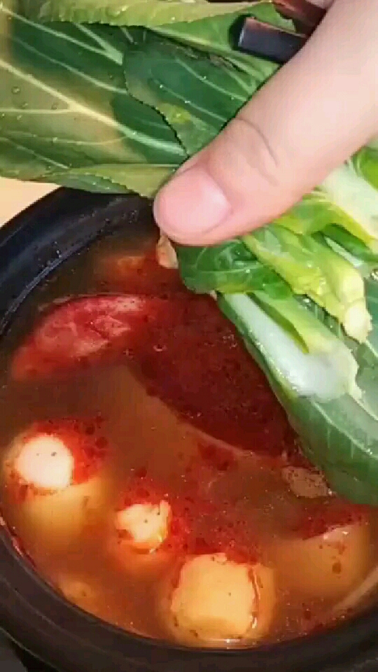 砂锅麻辣烫