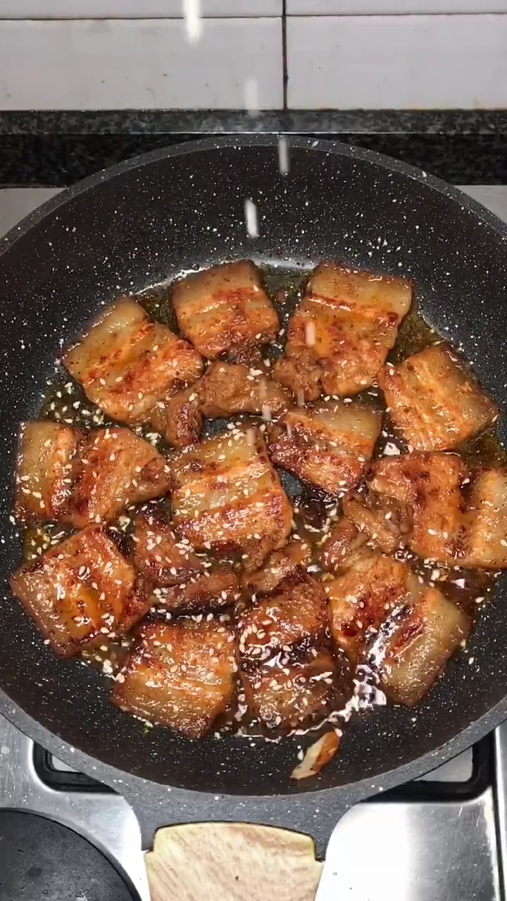 煎五花肉怎么做好吃又简单
