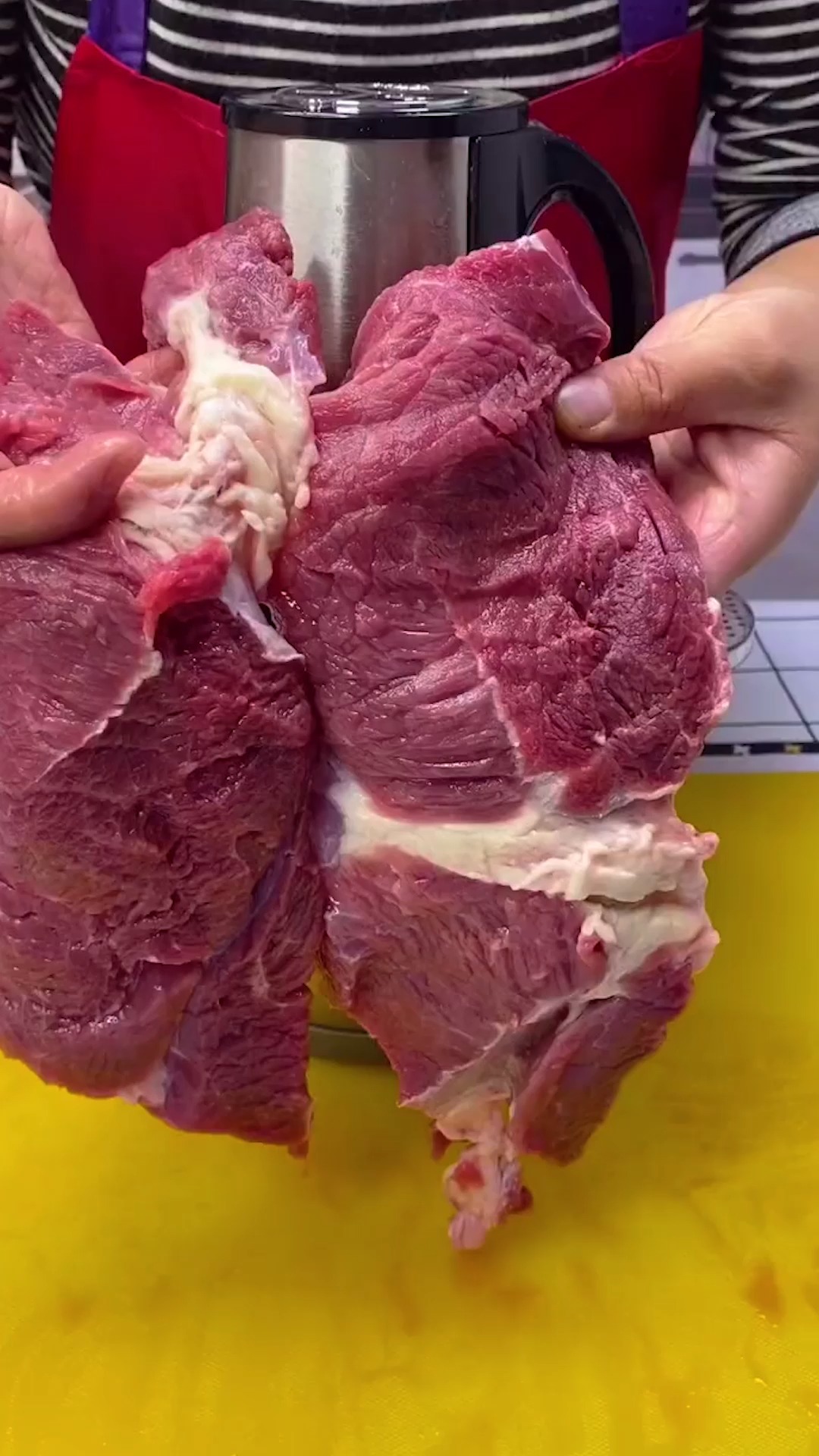 #我要上热门#有了这神器,做饺子馅馅、做肉丸、做辣椒蒜末什么的真是太轻松了