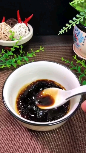 凉拌西葫芦丝