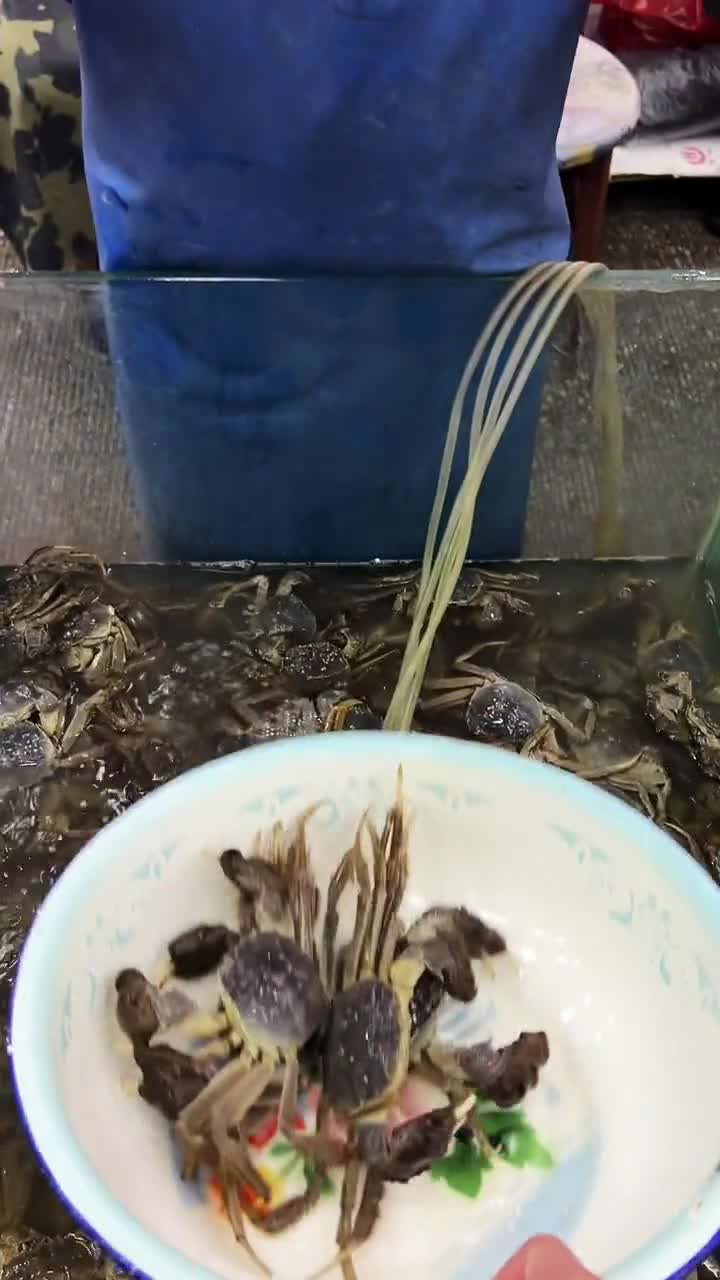 情人节这样做给你的女朋友,她真的会带你回家过节,一起追剧吃