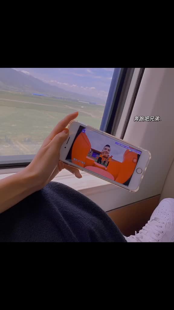 人只有确定自己例外才安心吖朋友圈拍照