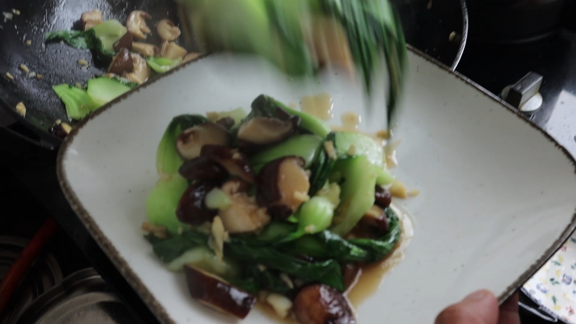 家常菜香菇油菜的做法