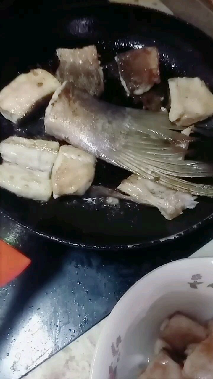 红烧鲢鱼块