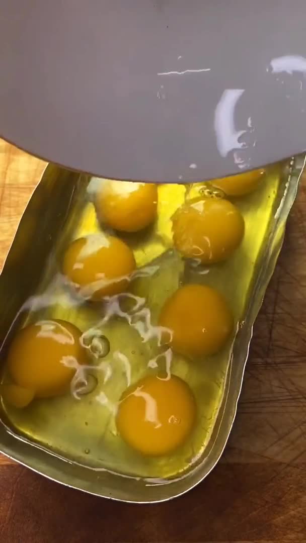 #我要上热门#今天吃什么美食家美食厨房快影学苑今天菜系茄子烧豆角饭盒蒸饭自制实蛋教程已发感