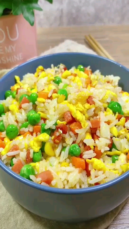 什锦蛋炒饭,零厨艺也会做