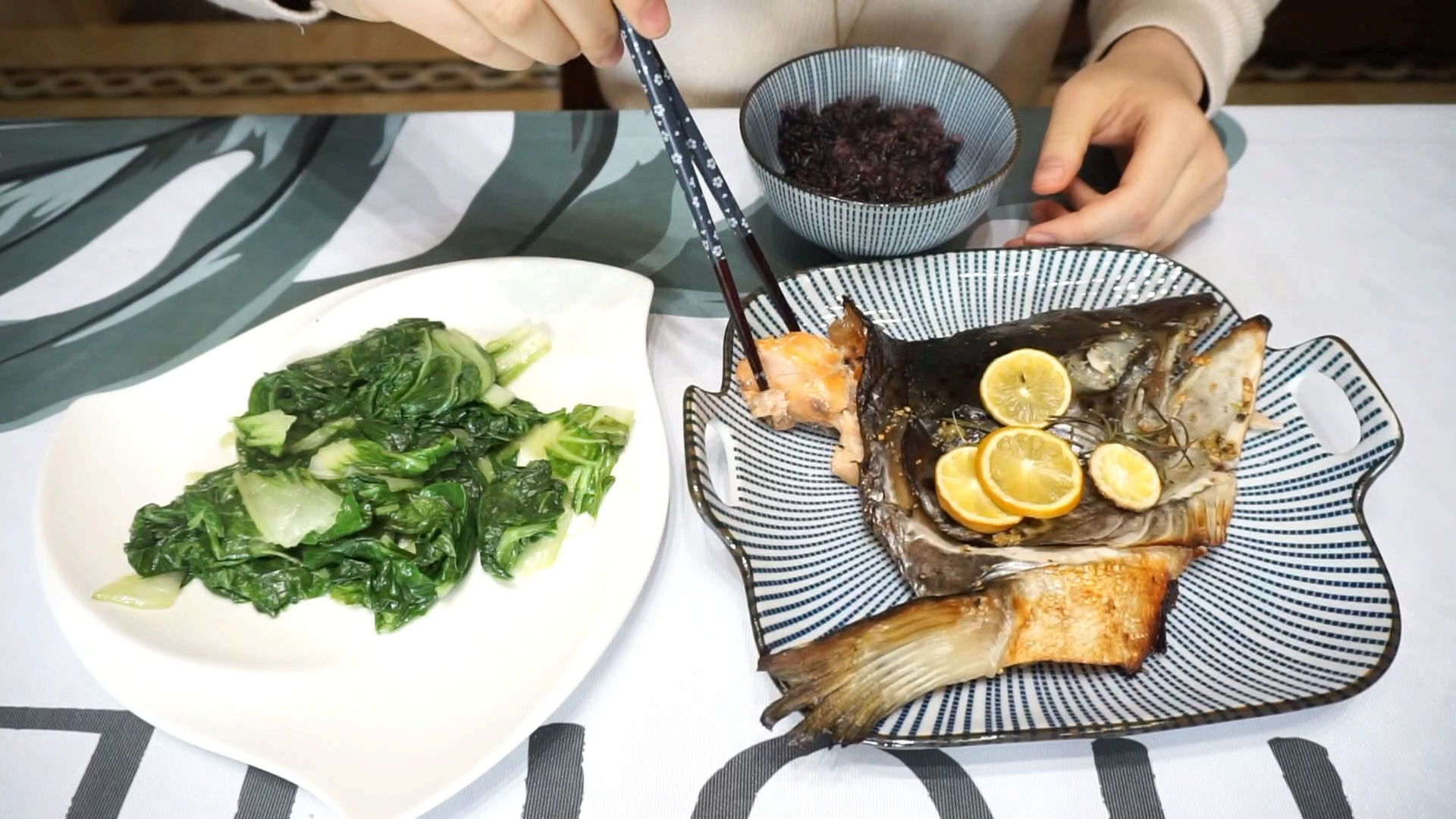 #美食#简单食材轻松做出高级感满满的日式烤三文鱼头