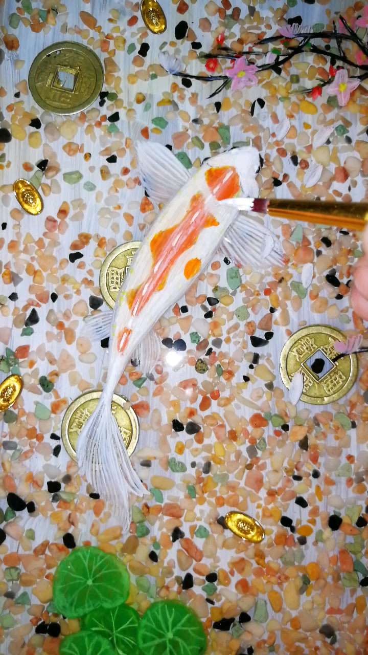 #寻找最牛手艺人#画鱼背《大鱼》