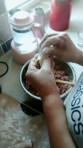 中国传统文化包饺子全过程。
