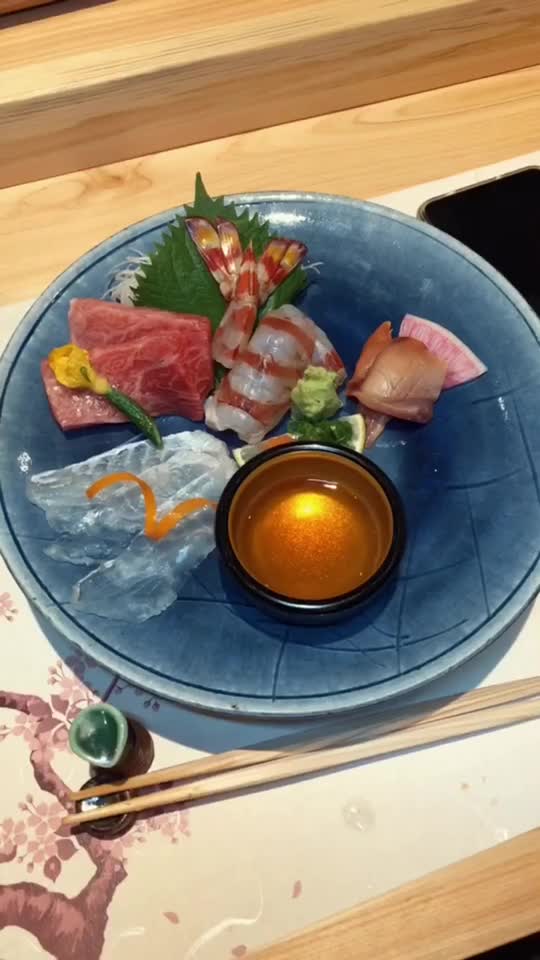 对标奥巴马去过的日本寿司之神小野二郎一顿1488吃的不是寿司我吃的这是精神食粮啊