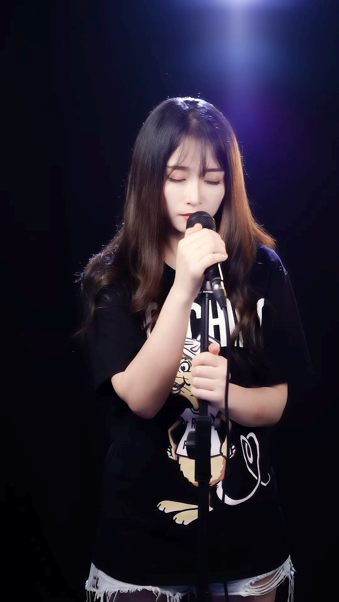 #寻找最牛手艺人#人生总是有太多的无奈…《把孤独当作晚餐》