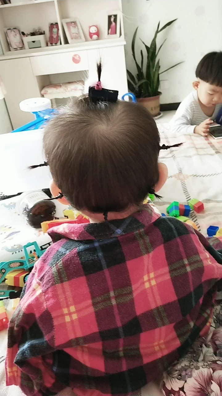 #家有二胎#今天的八爪鱼发型