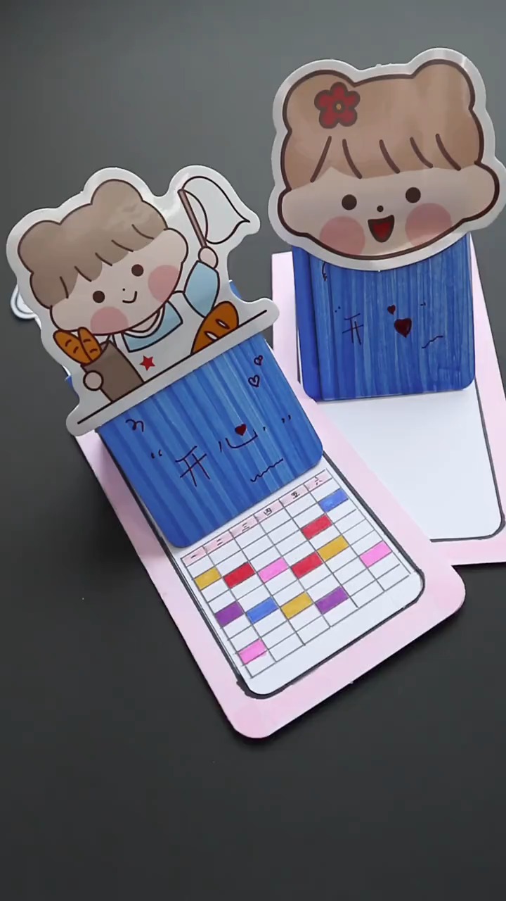 创意拉拉卡课程表,放书桌上好看又实用哦