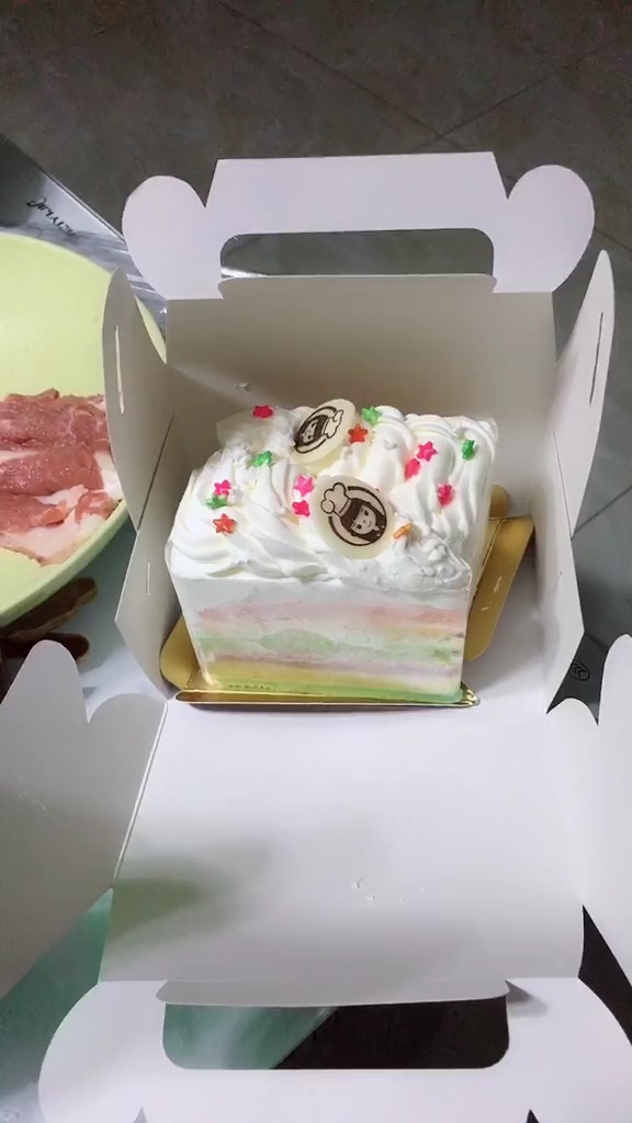 去沈阳波波的蛋糕店带好智商,不会算账别来,被骗