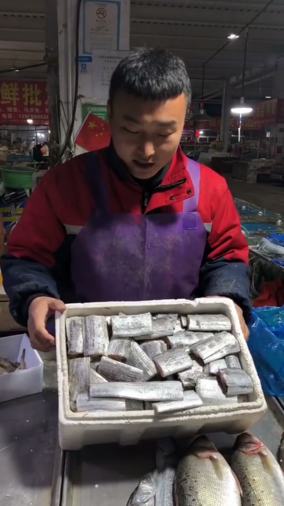 #2020年的第一场雪#这是咱家的带鱼段