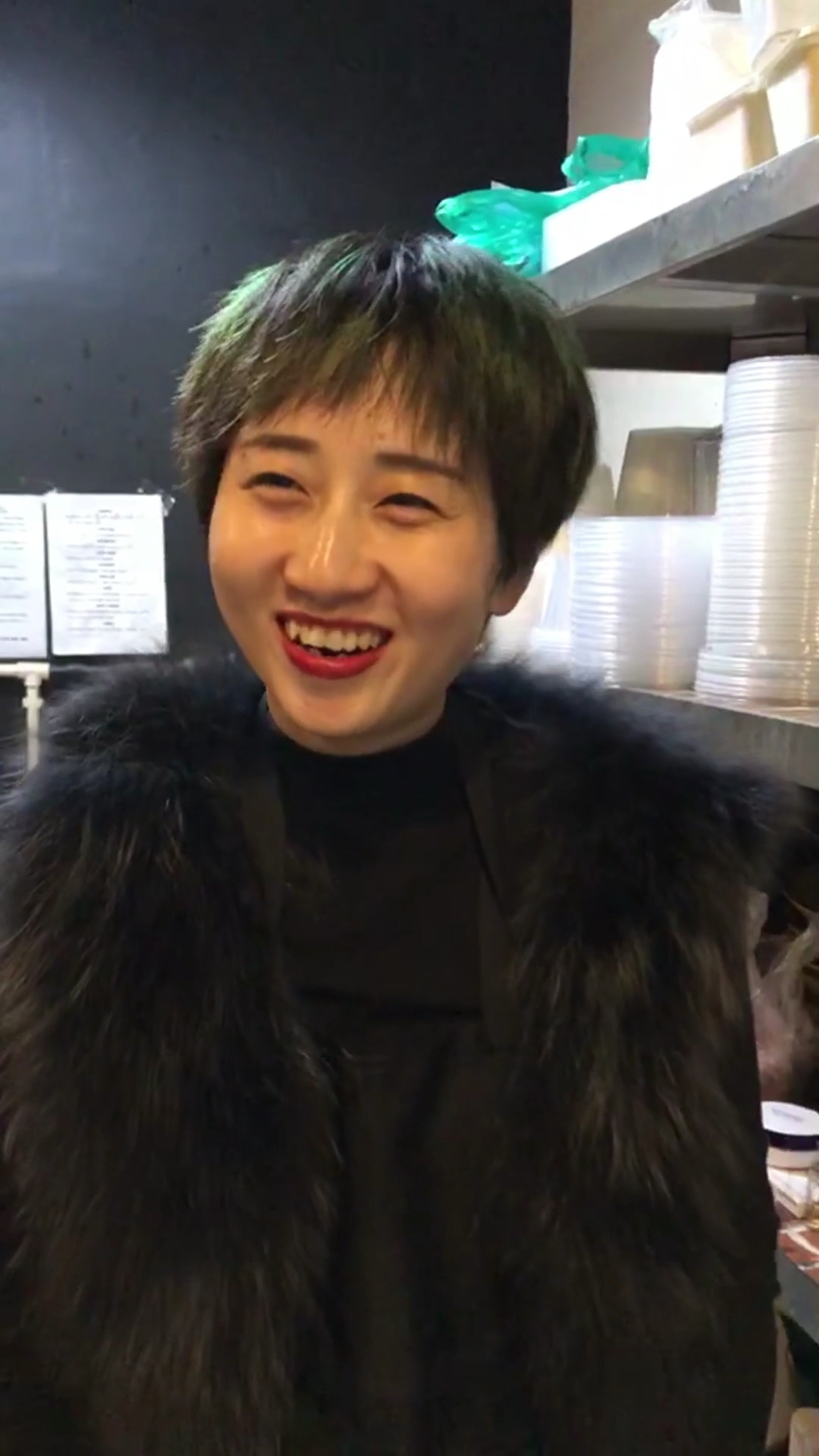 大哥,大过年的这样撩妹子,真的合适吗?