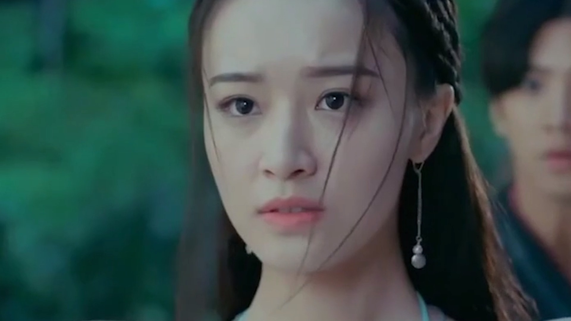 #绝代双骄#绝代双骄:胡一天你竟然跟铁心兰抱在一起,你难道忘了陈小希了吗!