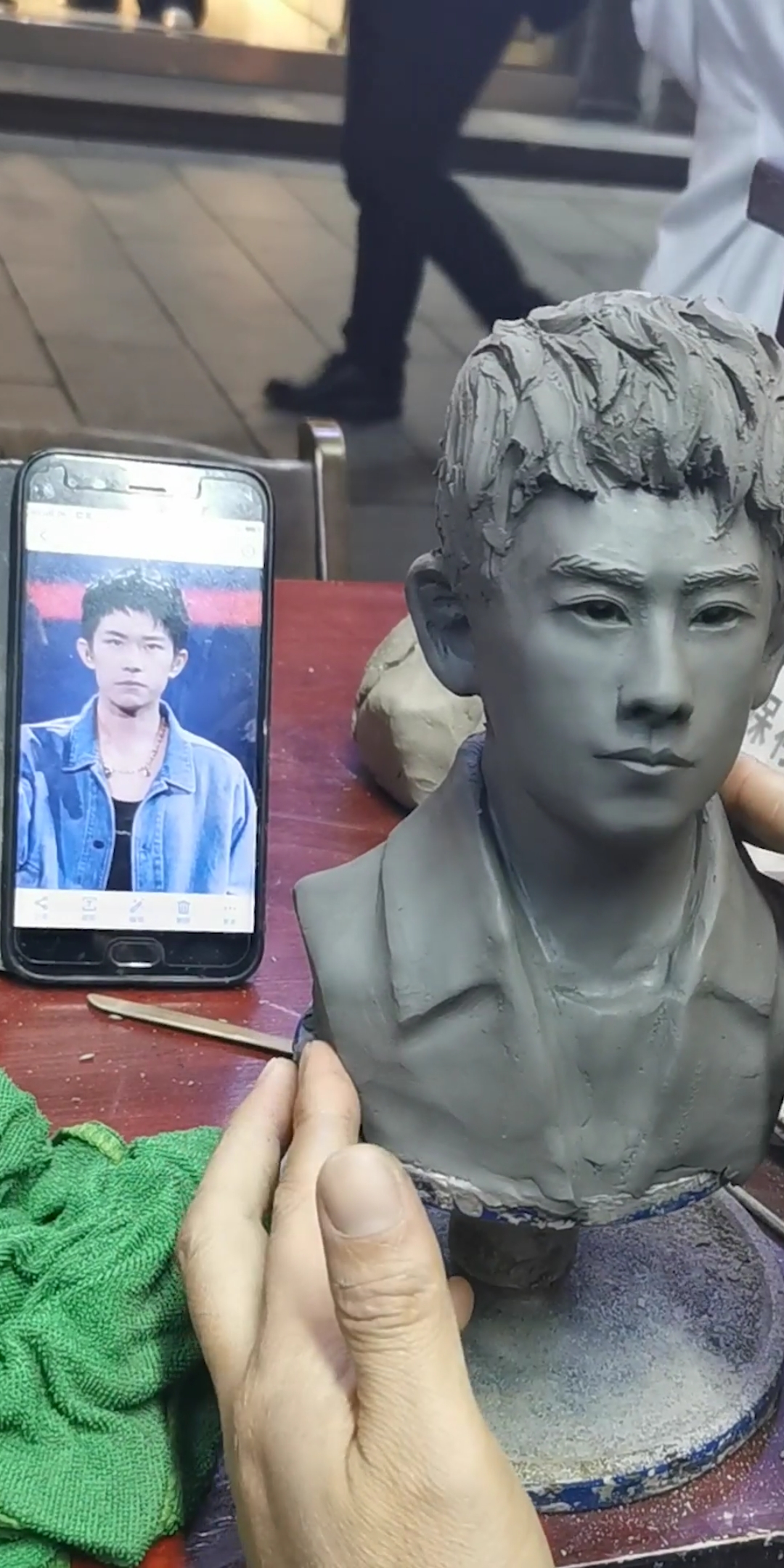 #易烊千玺#以前不知道易烊千玺是谁,直到这个粉丝找我,还有谁也喜欢易烊千玺?