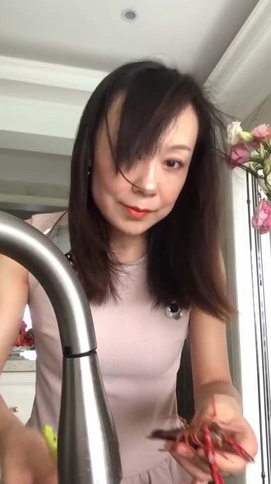 你们要的裙子来了!其实不自由我有当真看琳达妈妈的食谱可确实差太远信赖我吧会渐渐是一支潜力股