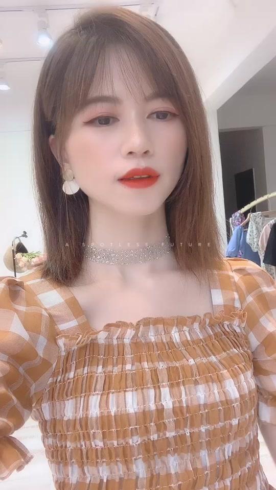 据说,喝奶茶的女人闺蜜多,喝啤酒的女人朋友多,喝红酒的女人情人多,喝白开水的女人家务多,你