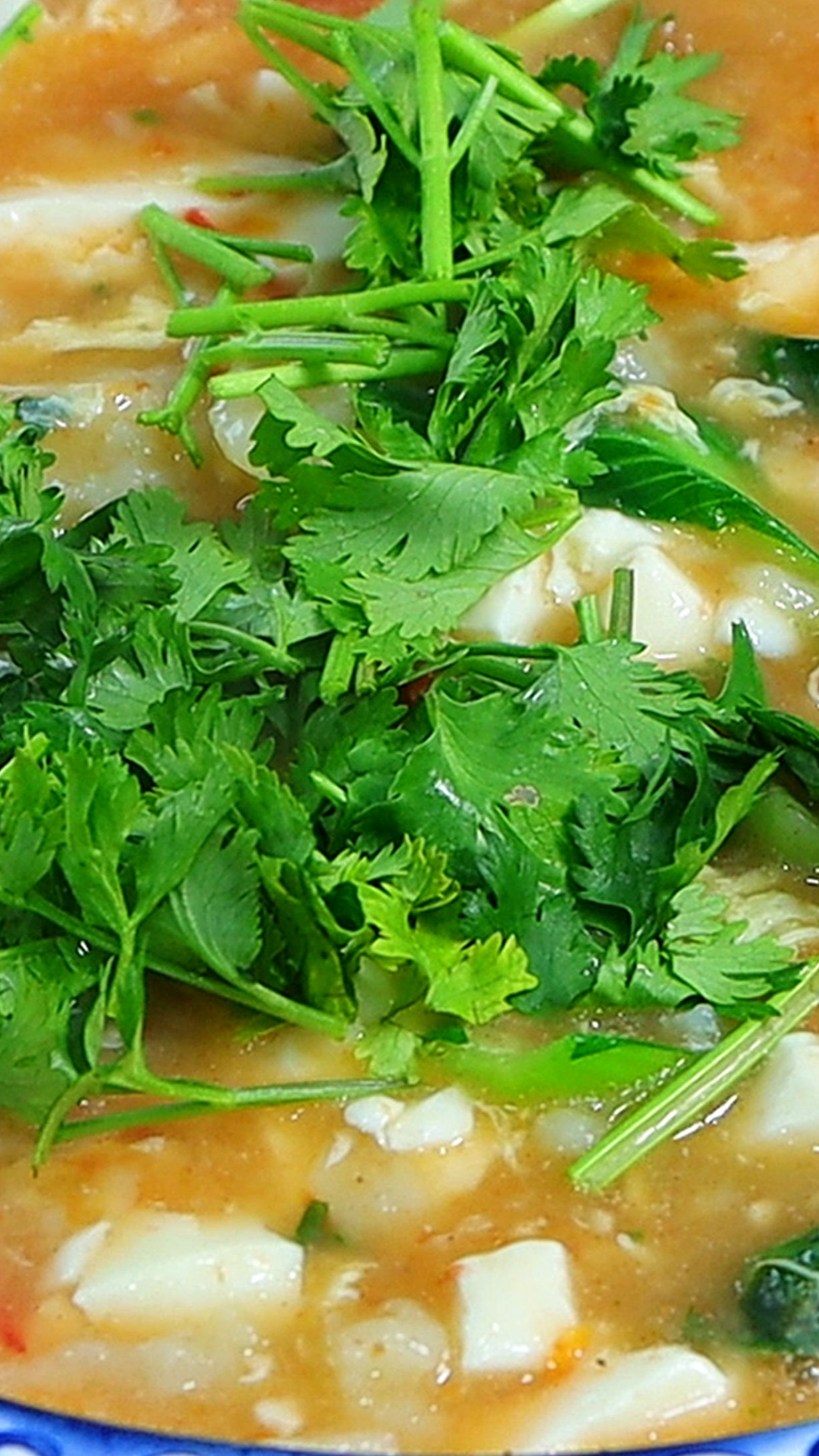 #我要上热门#天冷了多喝这锅汤,简单一做,营养好喝还养胃,上桌全家抢着喝!