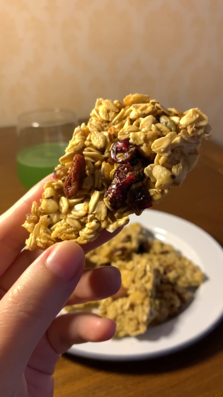 低脂健康吃不胖的～燕麦饼干