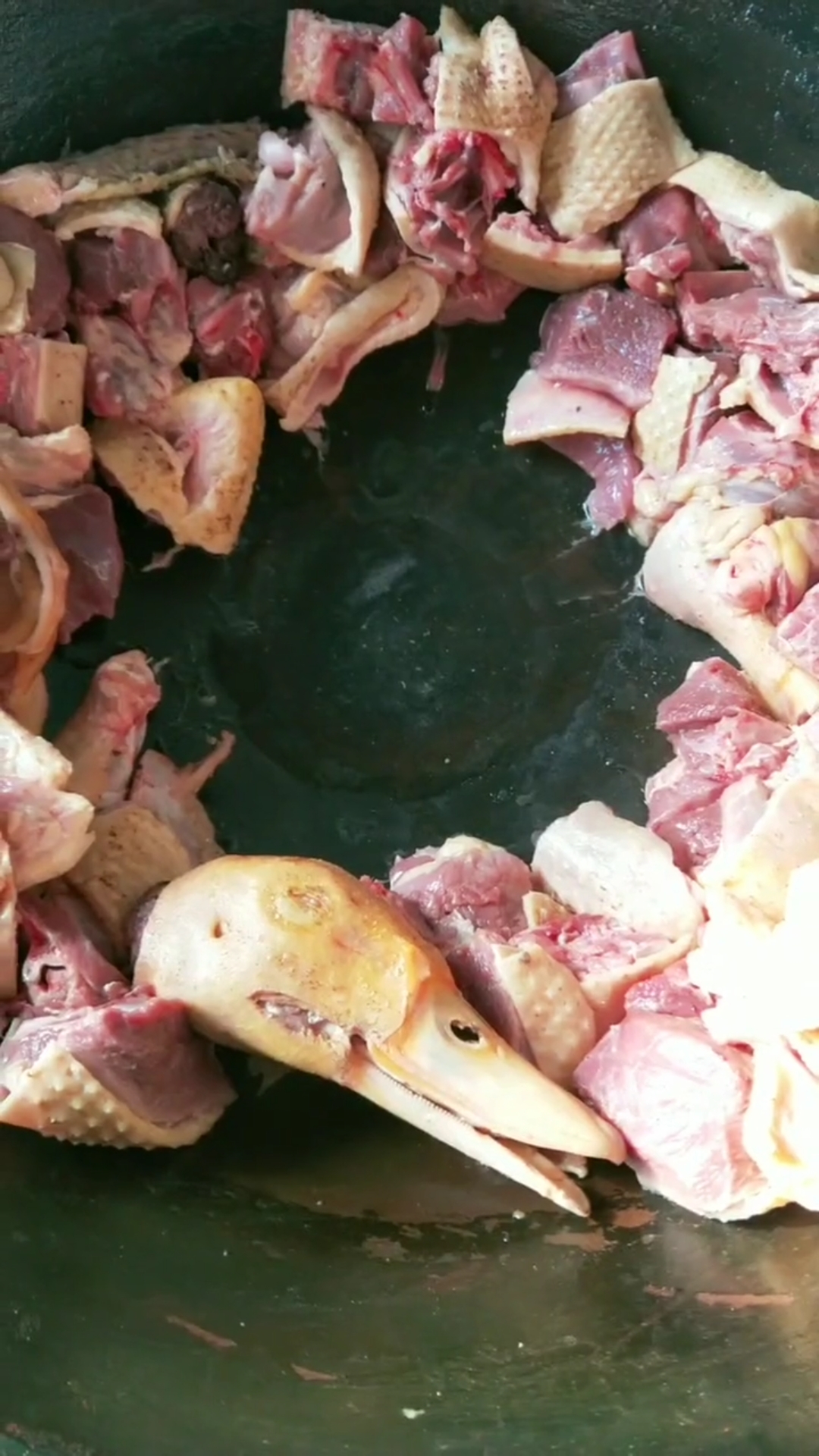 原来用铁锅炖鸭子,这样操作才好吃!