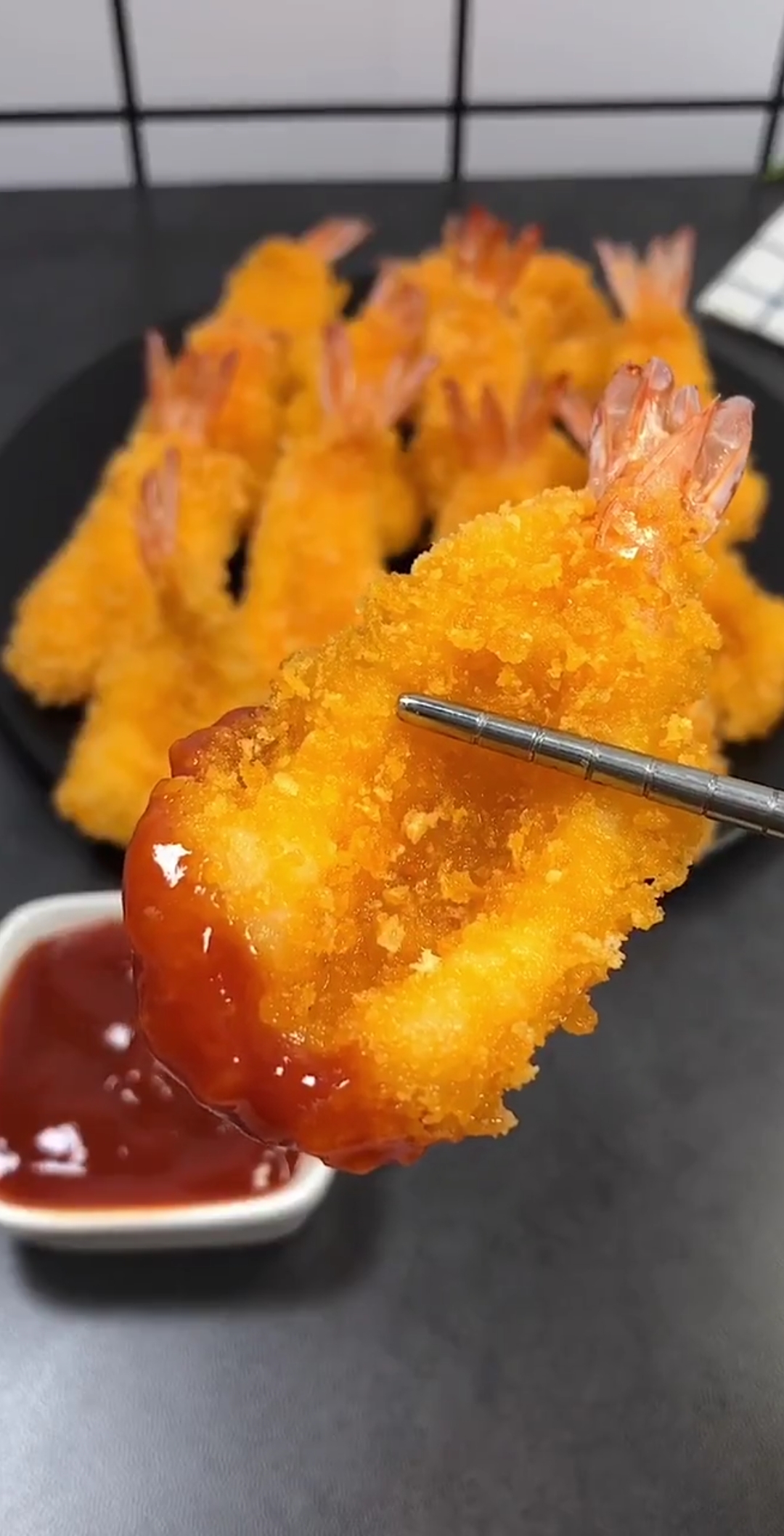 #爱美食爱生活#黄金凤尾虾