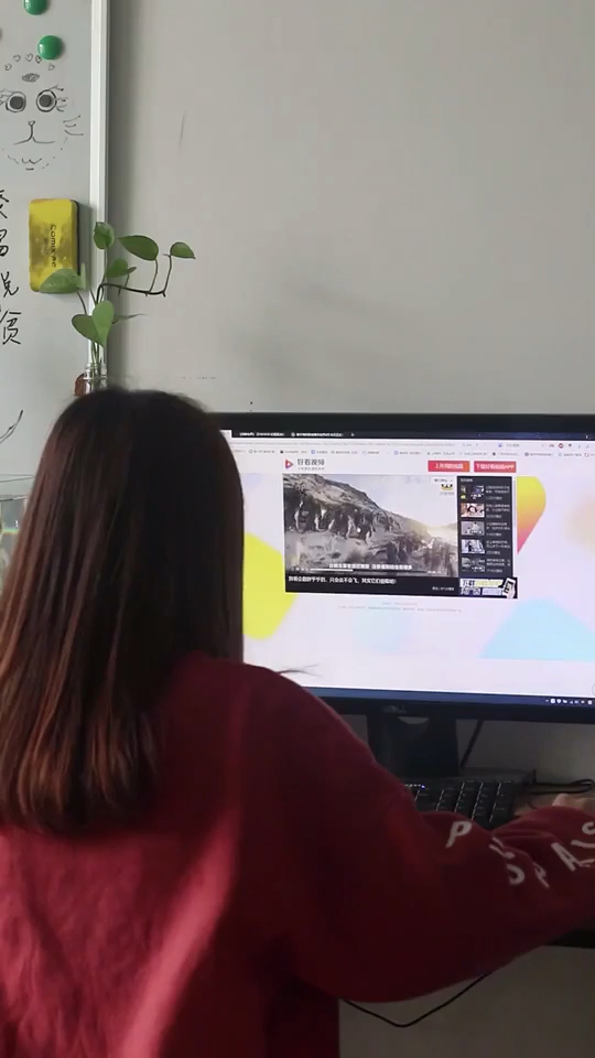 #宠物丑萌大赛#小nn带你们畅游极地海洋馆啦～