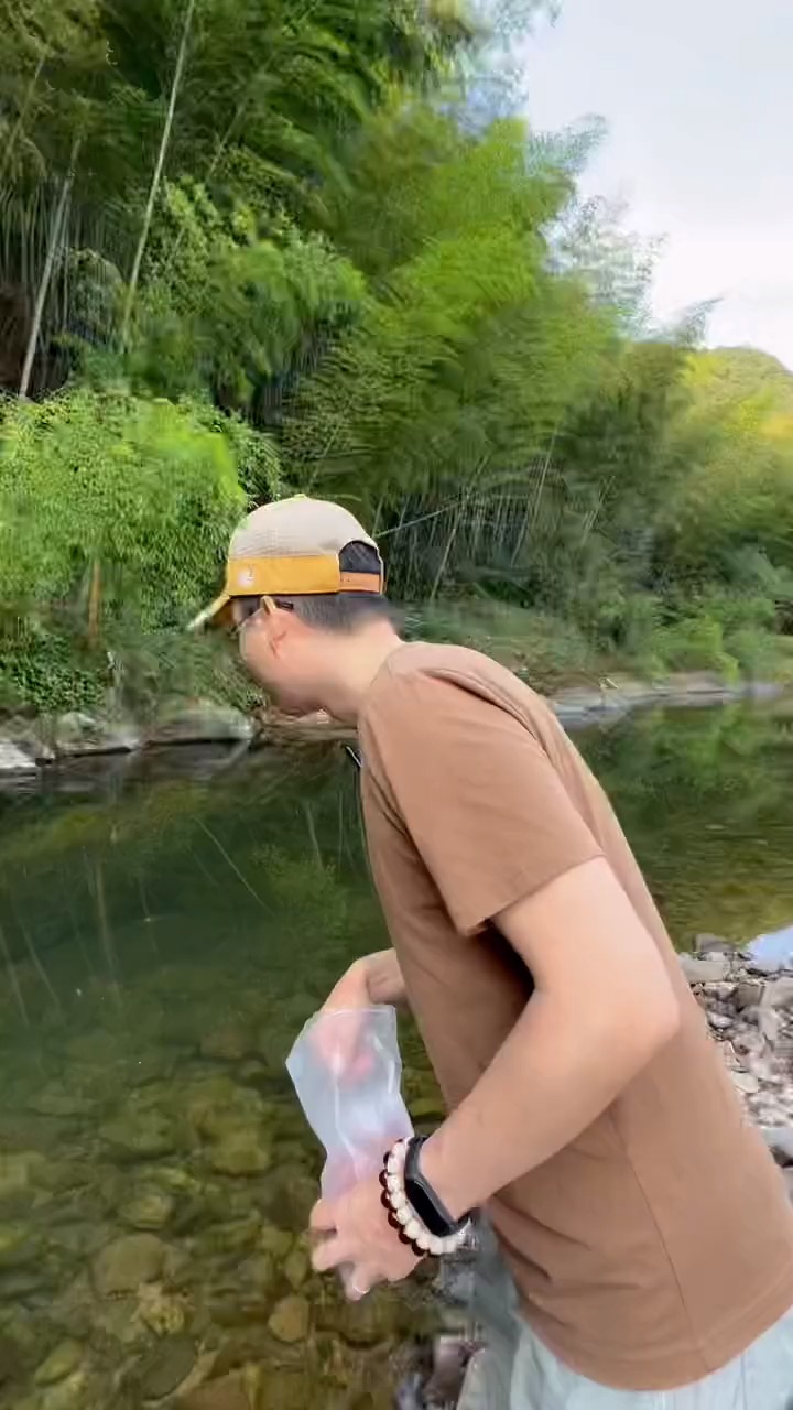 #钓鱼#小溪流小溪鱼,抛几竿玩一下#溪流钓