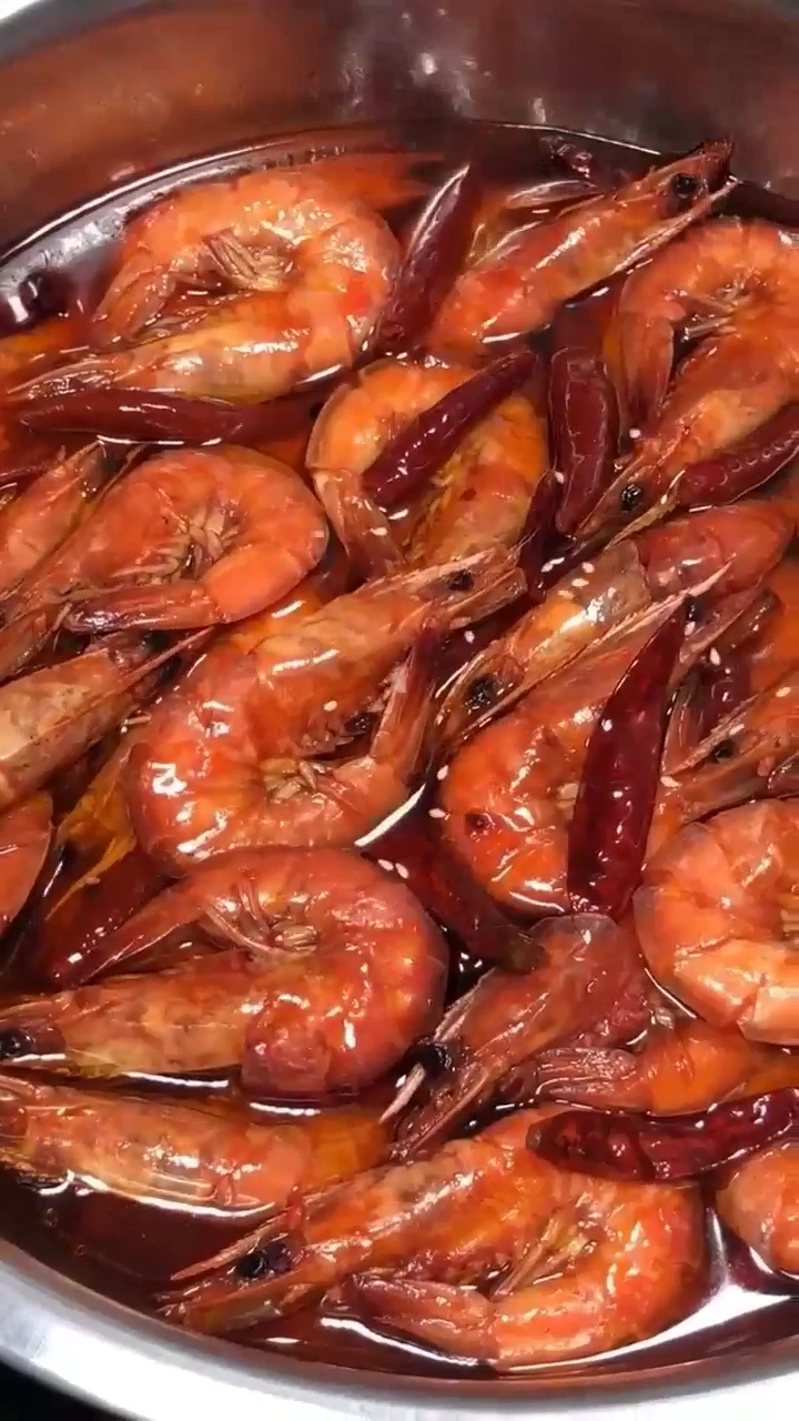 #舌尖上的旅行#好吃的油焖大虾做法,视频教程给大家给个红心支持下