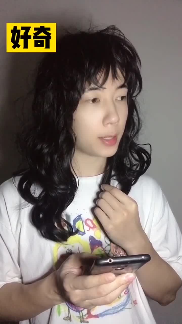 女生都把爱豆当男友帅哥用美女做头像美女说她用情头,结果是蔡徐坤