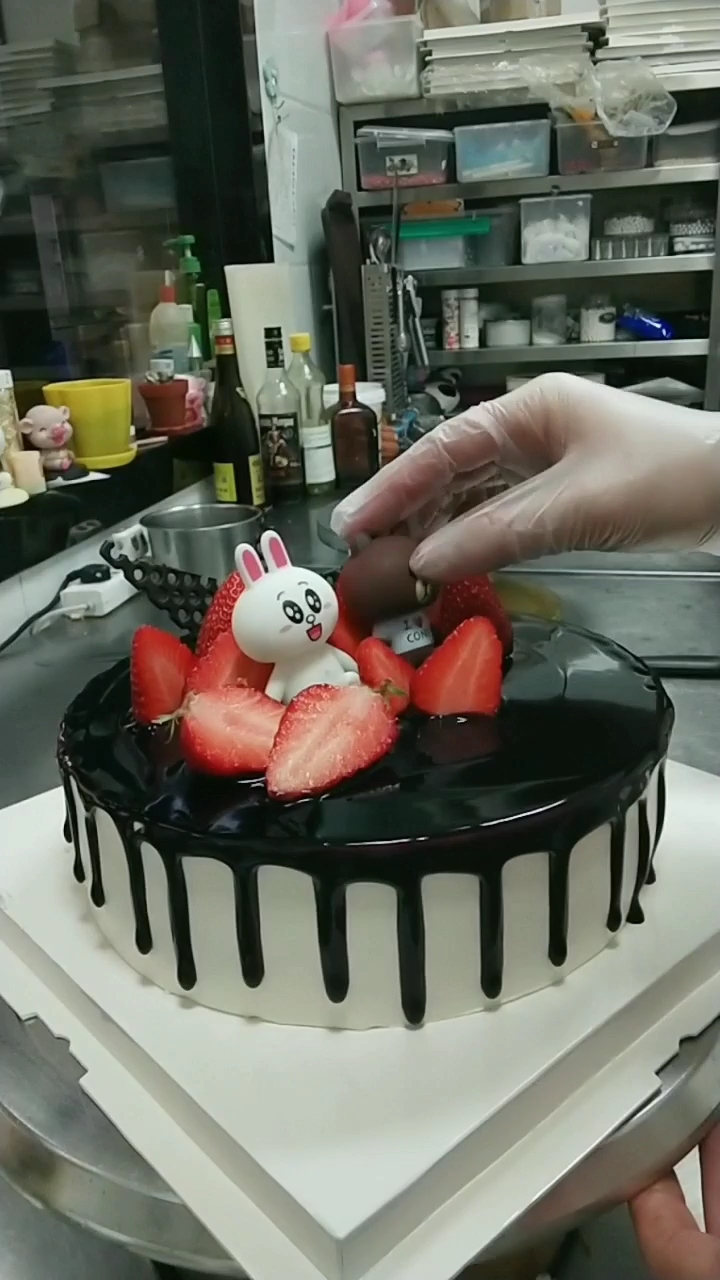 #美食#可妮兔与布朗熊@全民小助手