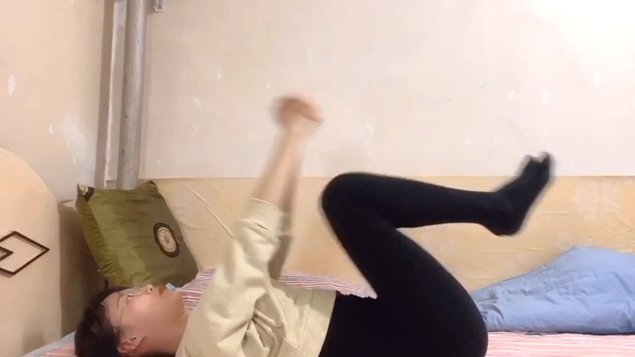 3分钟瘦腿训练,高效燃脂塑形紧致线条,打造女团腿甩掉肌肉腿