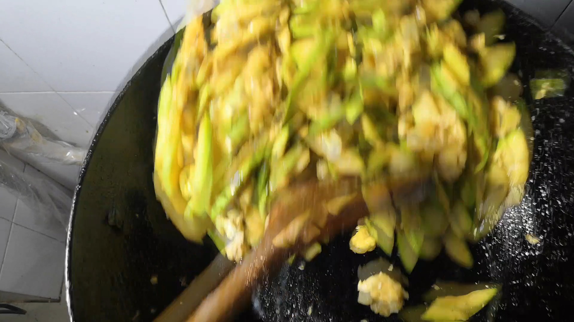 #自制美食#虾仁炒西湖青菜和海鲜融合好吃又有营养