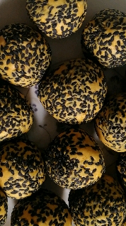 奶香黑芝麻南瓜糯米球