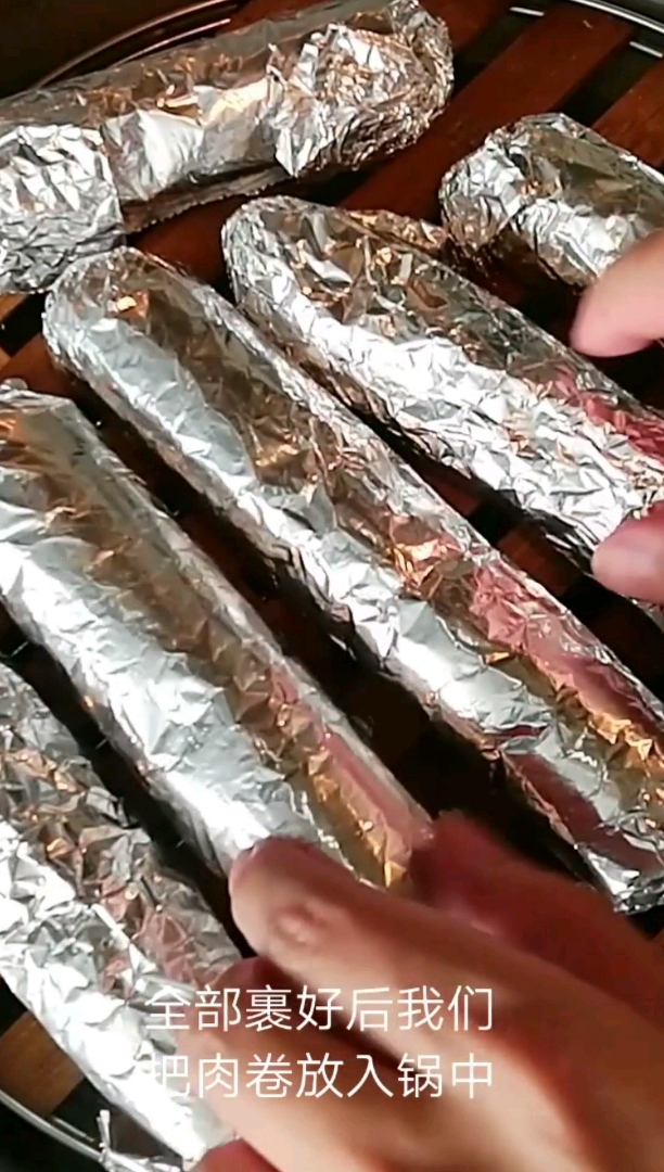 #食神大PK#把五花肉包在锡纸里打开锡纸的那一刻,太香了!