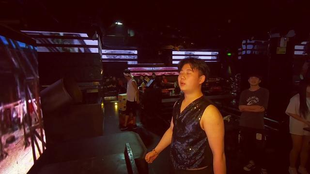 #酒吧 来了,来了,6/11 包租婆邀请你参加营销板块《功夫》主题派对